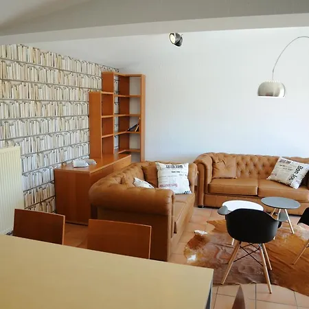 La Bibliotheque *